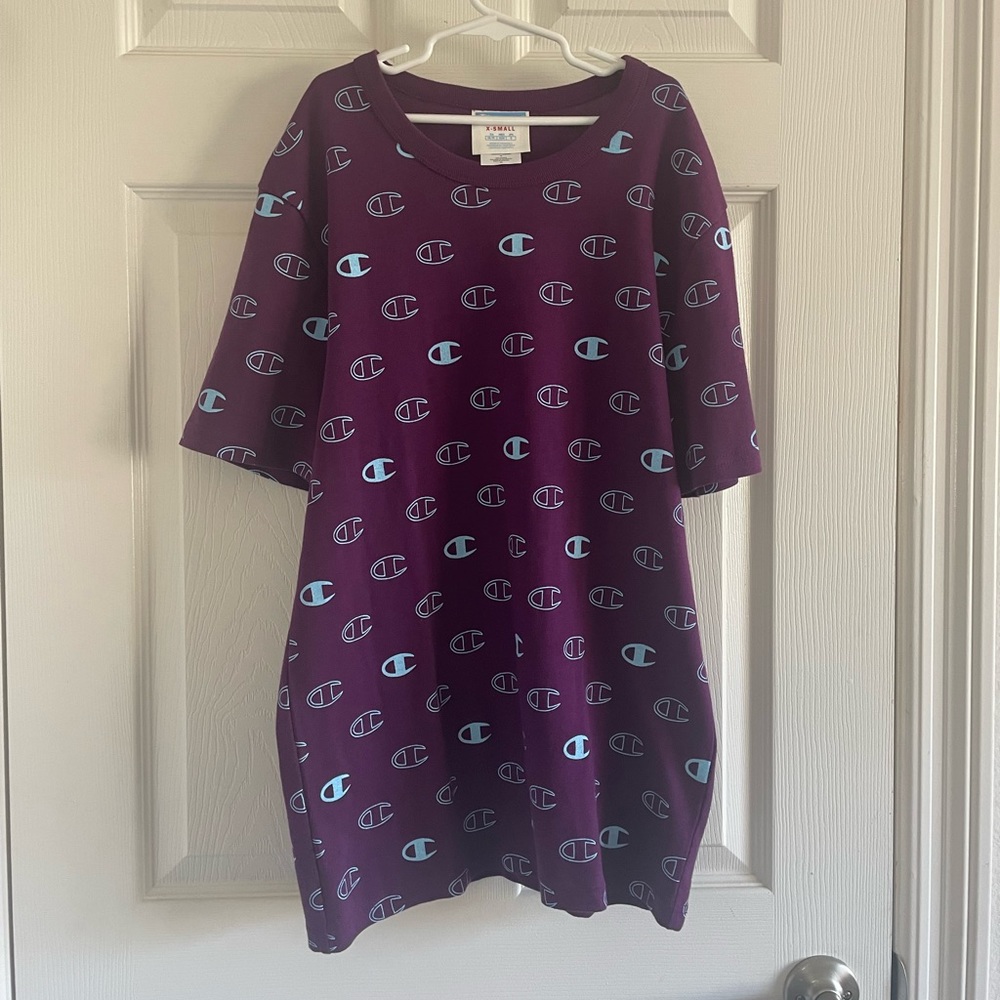 Champion Purple shirt size xs in mens